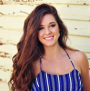 Meet your Posher, Caroline